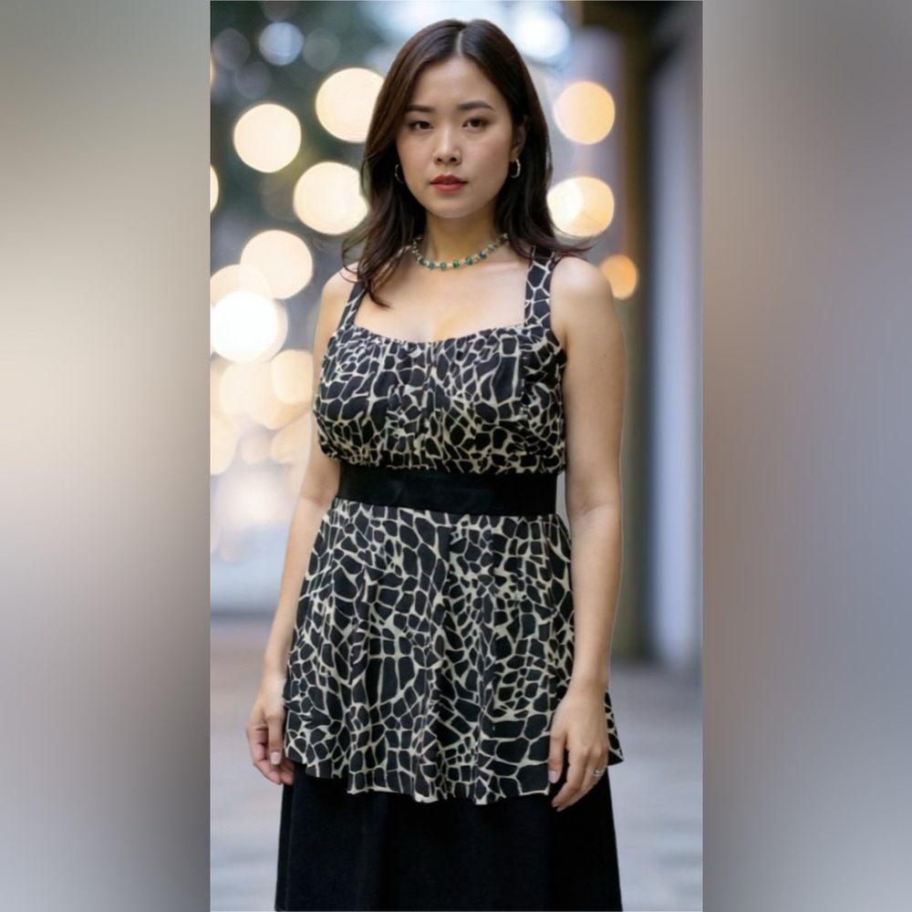 Enfocus Studio Black and Cream Giraffe Print Midi Dress